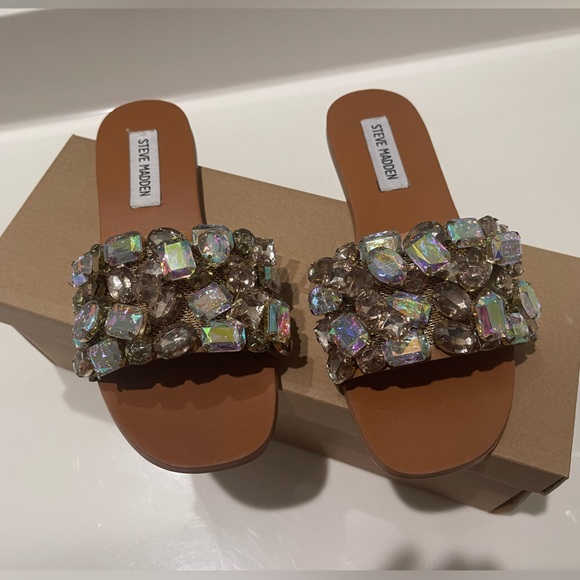 Steve Madden Brielle Nude Sandals - Picture 1 of 3